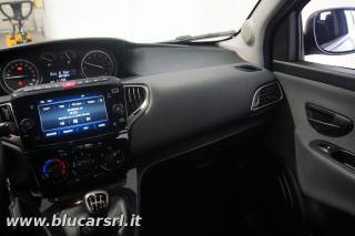 LANCIA Ypsilon usata, con Fendinebbia