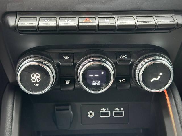 RENAULT Clio usata, con Volante multifunzione
