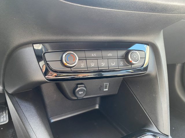 OPEL Corsa usata, con Specchietti laterali elettrici
