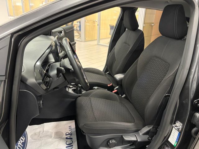 FORD Puma usata, con USB