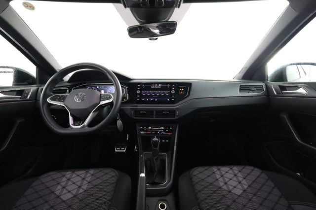 VOLKSWAGEN Taigo usata 4