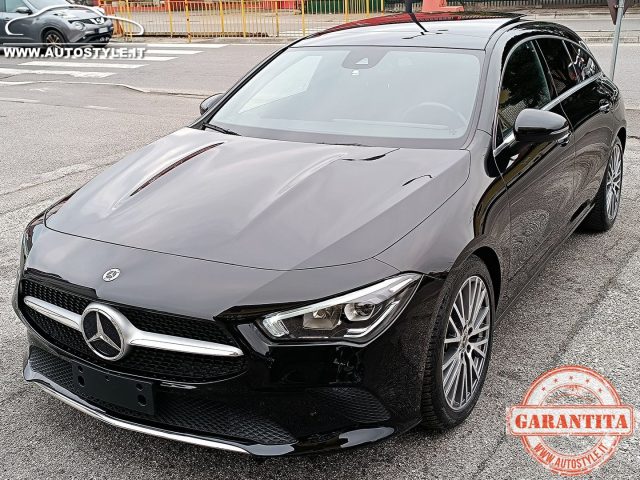 MERCEDES-BENZ CLA 180 usata, con Vivavoce