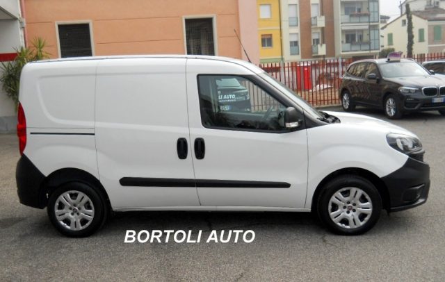 FIAT Doblo usata, con Autoradio