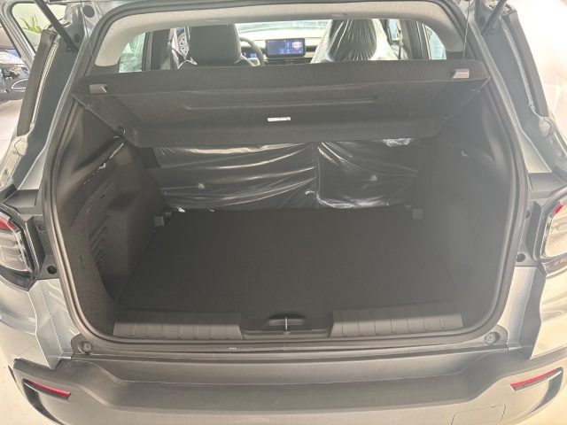 JEEP Avenger usata, con Luci diurne LED