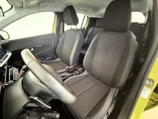 PEUGEOT 208 usata, con Isofix