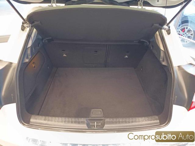 MERCEDES-BENZ GLA 200 usata 31