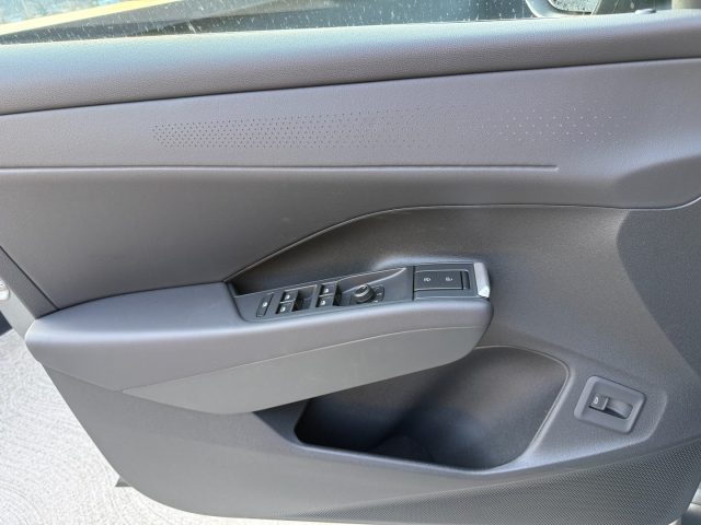 VOLKSWAGEN T-Roc usata, con Park Distance Control