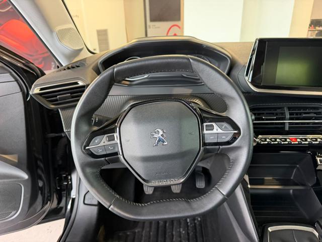 PEUGEOT 208 usata, con Park Distance Control