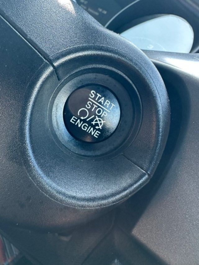 FIAT 500X usata, con Autoradio digitale