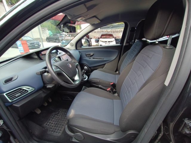 LANCIA Ypsilon usata, con Controllo trazione