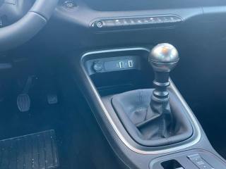 JEEP Avenger usata, con Telecamera per parcheggio assistito