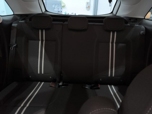 OPEL Crossland usata 17
