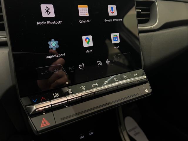 RENAULT Captur usata, con Touch screen