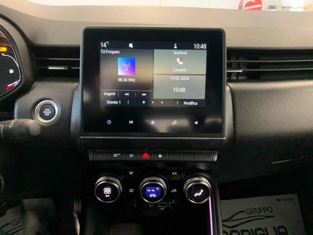 RENAULT Clio usata, con Controllo trazione