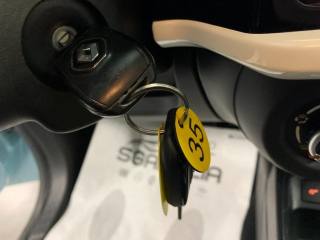 RENAULT Twingo usata, con MP3