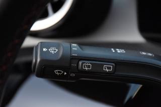 MERCEDES-BENZ CLA 180 usata, con Sedile posteriore sdoppiato
