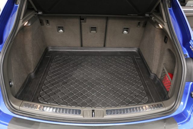 PORSCHE Macan usata, con Specchietti laterali elettrici