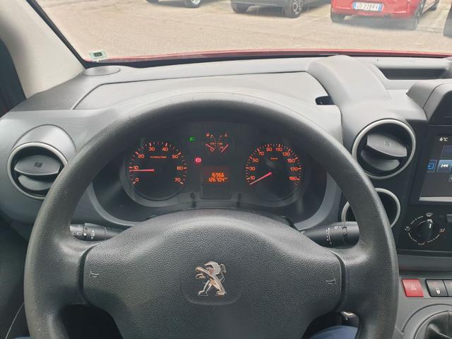 PEUGEOT Partner usata, con Autoradio digitale