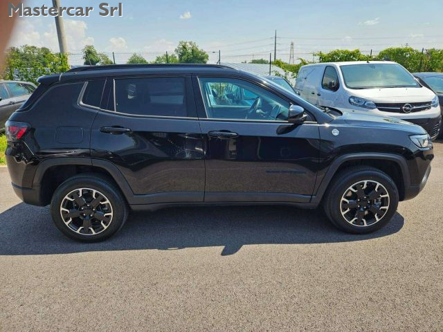 JEEP Compass usata, con Autoradio