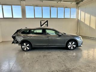 VOLKSWAGEN Passat usata, con Chiusura centralizzata