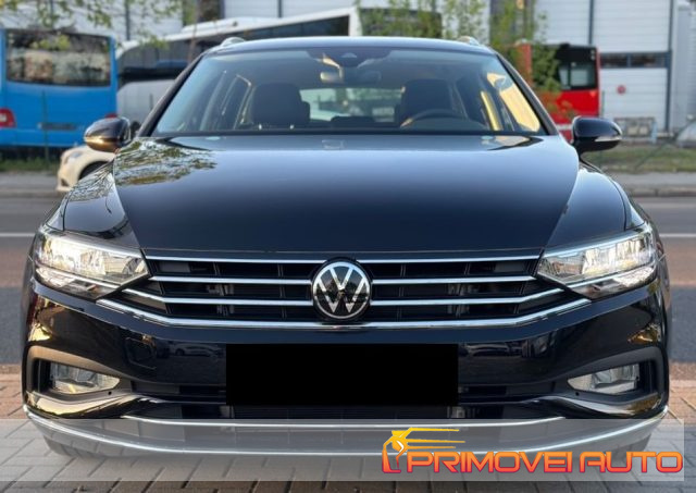 VOLKSWAGEN Passat Variant usata, con Controllo trazione