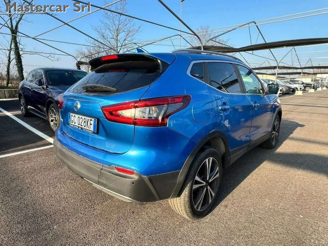 NISSAN Qashqai usata, con Autoradio