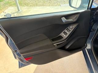 FORD Fiesta usata, con Sensore di luce