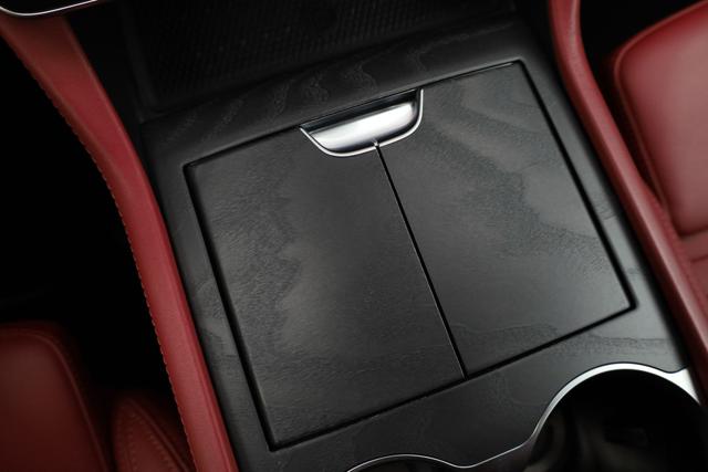 MASERATI Grecale usata, con Volante in pelle