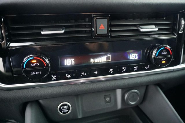 NISSAN Qashqai usata, con Sistema di navigazione