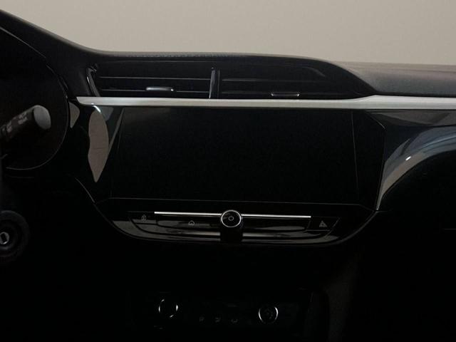 OPEL Corsa usata, con Volante in pelle