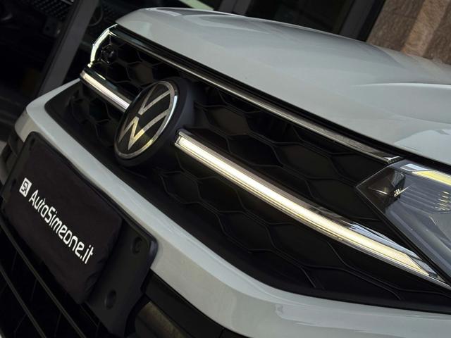 VOLKSWAGEN Taigo usata, con Fari LED