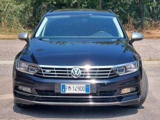 VOLKSWAGEN Passat Variant usata, con Airbag