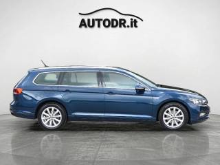 VOLKSWAGEN Passat Variant usata, con Airbag Passeggero