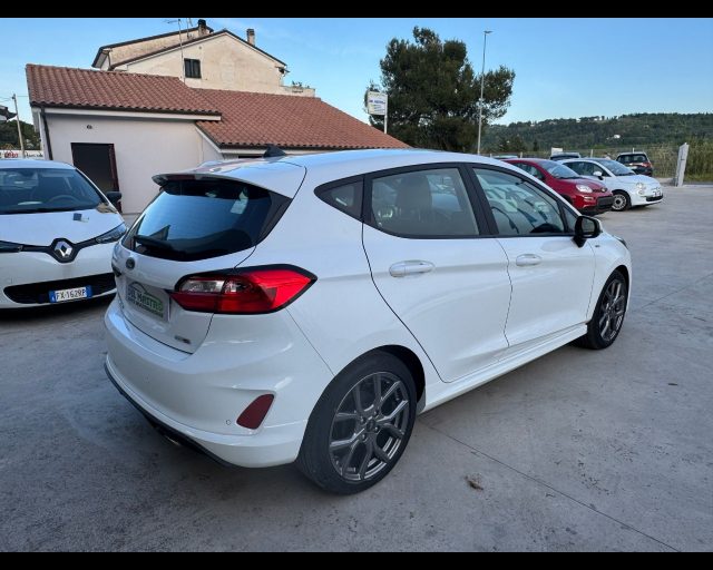 FORD Fiesta usata, con Cerchi in lega