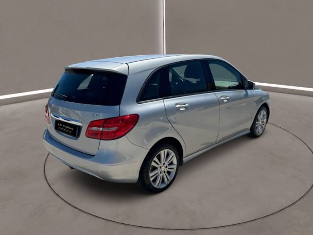 MERCEDES-BENZ CLA usata, con Climatizzatore