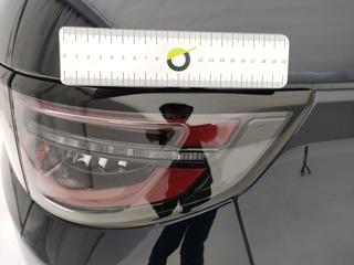LAND ROVER Discovery Sport usata, con Portellone posteriore elettrico