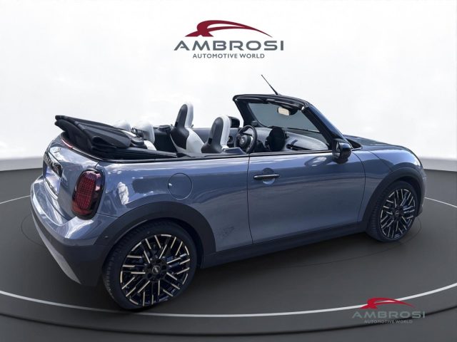 MINI Cabrio usata 2