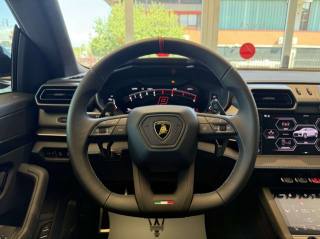 LAMBORGHINI Urus usata, con Boardcomputer