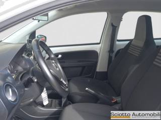 VOLKSWAGEN up! usata, con Controllo trazione