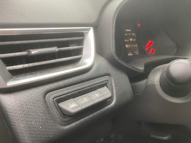 RENAULT Clio usata, con Climatizzatore