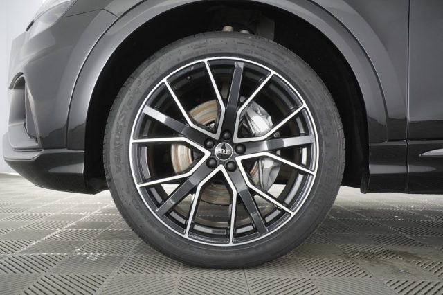 AUDI Q8 usata 14