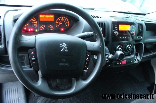 PEUGEOT usata 11