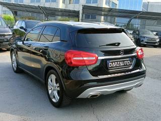 MERCEDES-BENZ GLA 200 usata, con Sedile posteriore sdoppiato