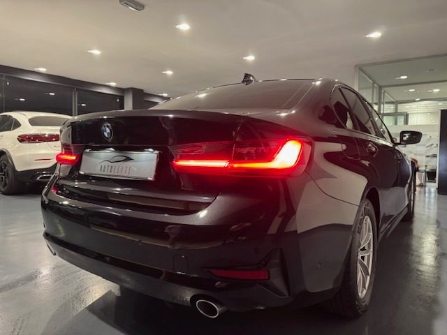 BMW 318 usata, con Autoradio