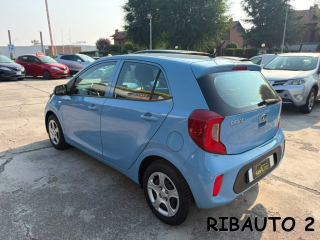 KIA Picanto usata, con Sedile posteriore sdoppiato