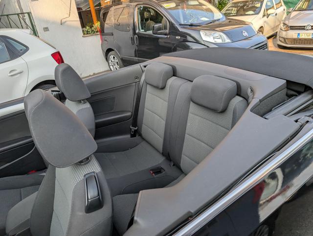 VOLKSWAGEN Golf Cabriolet usata, con Sedile posteriore sdoppiato