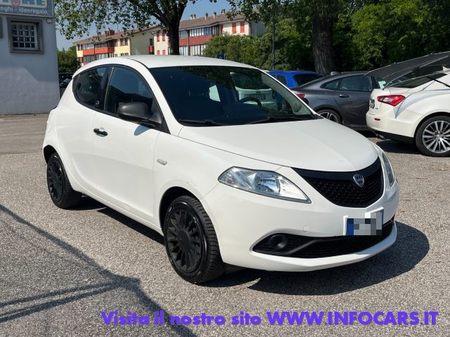 LANCIA Ypsilon usata, con ABS