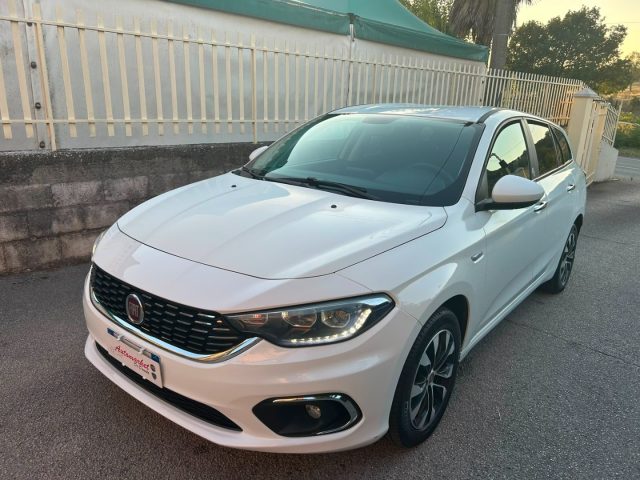 FIAT Tipo usata, con Airbag laterali
