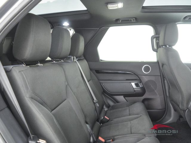 LAND ROVER Discovery usata 12