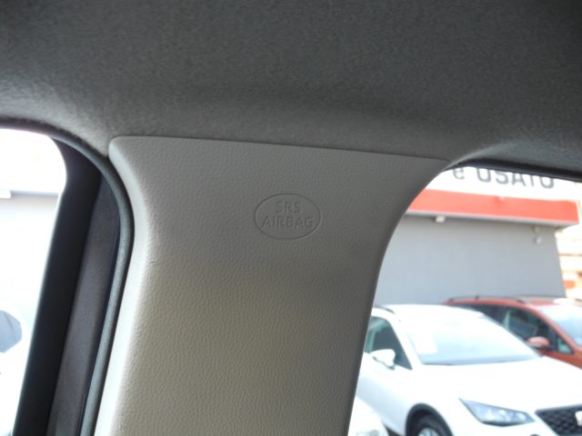 TOYOTA Yaris Cross usata, con Hill holder